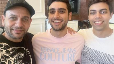 مصطفى قمر يهنئ نجله تيام بعيد ميلاده