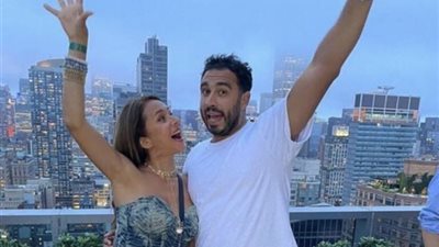 هشام عاشور يروى كواليس اللقاء الأول بينه وبين زوجته نيللى كريم