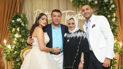 بالصور.. مصطفى كامل يحتفل بحفل خطوبة نجلته