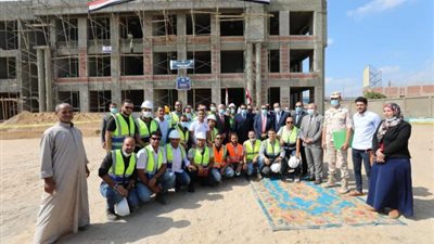 بالصور .. وزير التعليم العالي يتفقد جامعة المنوفية الأهلية