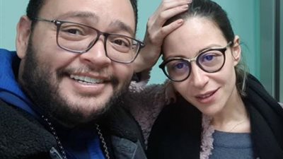 صورة.. أحمد رزق يهنىء منة شلبي بمناسبة عيد ميلادها