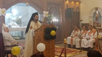 بالصور.. «الكنيسة الكاثوليكية» تحتفل بعيد القديسة تريزا بكنيستها بالشرابية