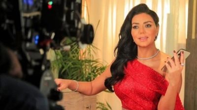 بالصور.. رانيا يوسف تشعل مواقع التواصل الاجتماعى بإطلالات مختلفة