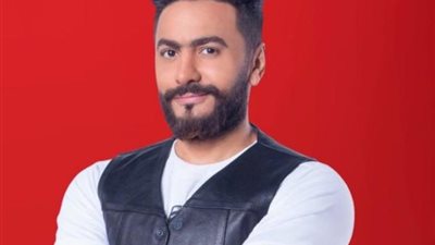تامر حسني يودع تصوير فيلم ”مش أنا” خلال أيام