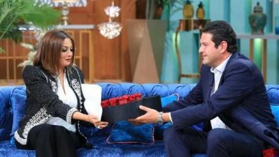 بطريقة مختلفة.. بشرى تحتفل بعيد ميلادها مع زوجها