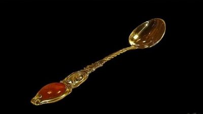 تعرف علي أصل حكاية مثل ”ولد وفي فمه ملعقة ذهب” التي جاءت من تقليد قديم