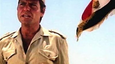 بعد 47 عام .. حسين فهمى يكشف كواليس جديدة من فيلم ”الرصاصة لا تزال في جيبى”