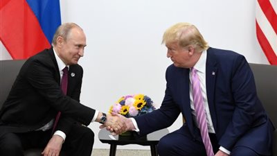 تفاصيل الاتصال التليفوني بين بوتين وترامب