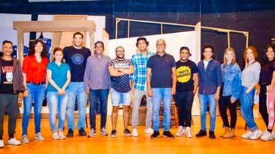 علي ربيع لجمهوره: ”أتمني مسرحية صباحية مباركة تنال إعجابكم”