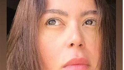 لقاء الخميسي بدون مكياج في أحدث ظهور لها