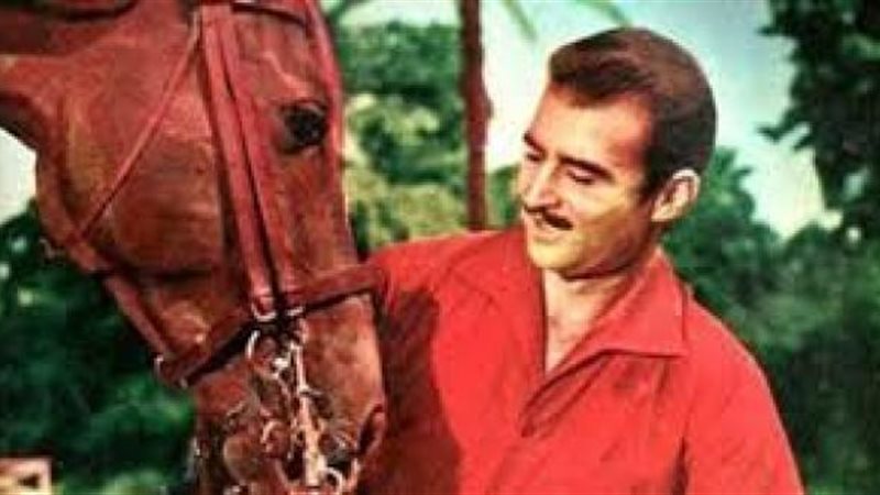 أحمد مظهر