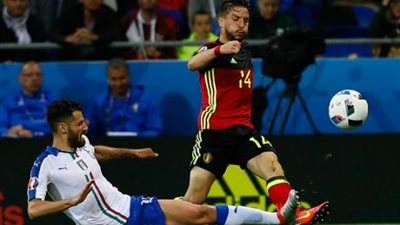 نهاية الشوط الأول بين إيطاليا وبلجيكا بالتعادل السلبى
