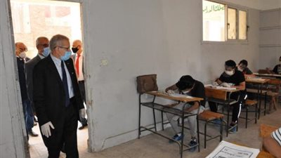 مدارس تفقدها ”مجاهد” خلال انعقاد امتحانات الدبلومات الفنية