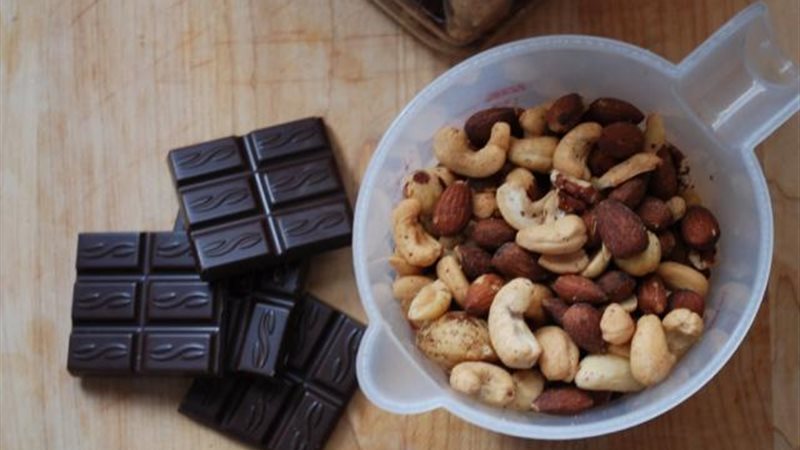 شيكولاتة داكنة