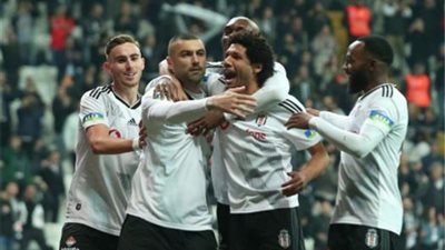 الننى يسجل أول أهدافه بالدورى التركي