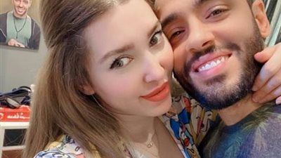 ”أنت أحلى حاجة في حياتي”.. بصورة رومانسية زوجة رامي جمال تحتفل بعيد ميلاده