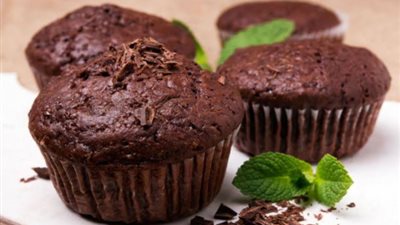 بأسهل الخطوات.. ماذا تعرفين عن كيفية إعداد الكب كيك في المنزل؟