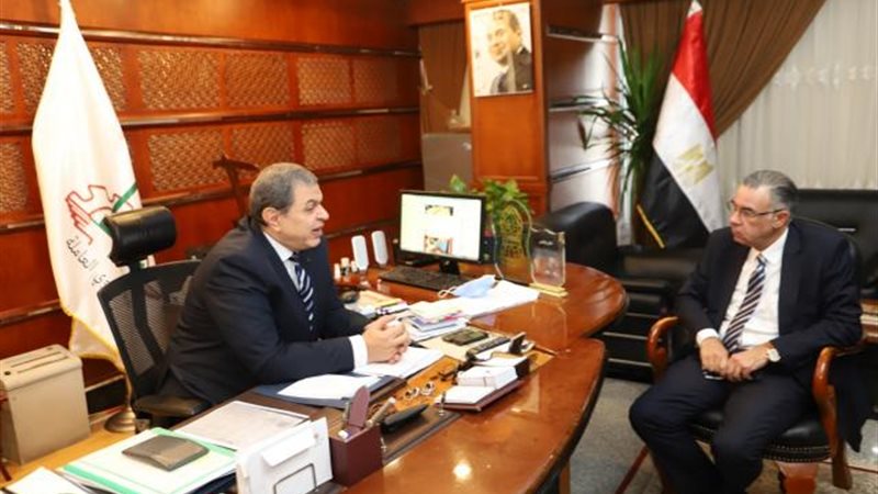لقاء وزير القوى العاملة