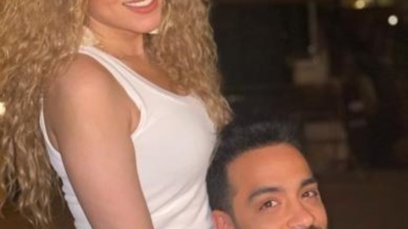 رامى وزوجته