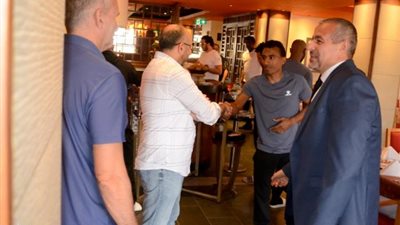 السفير المصرى بكينيا يزور بعثة الزمالك