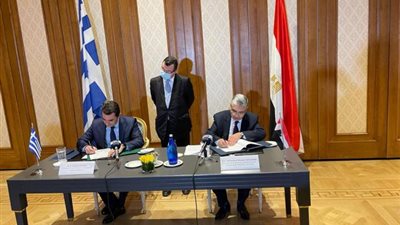 توقيع مذكرة تفاهم للربط الكهربائي الثنائي بين مصر واليونان