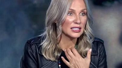 شيرين رضا تداعب منة شلبى بكلمات كوميدية فى مهرجان الجونة