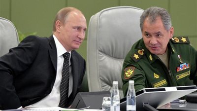 سرى للغاية.. كواليس لقاء بوتين ووزير الدفاع الروسي والقائد العام للبحرية