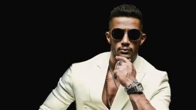 سيارة محمد رمضان تعود من الجونة على ”ونش”