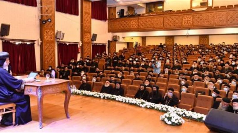 قداسة البابا يلتقي