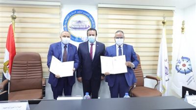 وزير التعليم العالي يفتتح مكتب التايكو ونادي ريادة الأعمال بالمعهد القومي لعلوم البحار