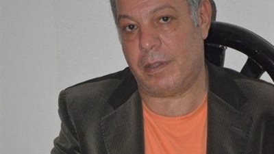 الموت يفجع المخرج المسرحي حسام الدين صلاح