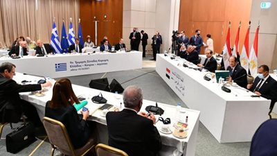 التفاصيل الكاملة لتوقيع اتفاقيتين للربط الكهربائي مع قبرص واليونان