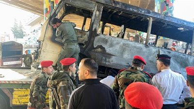 الحصيلة النهائية لضحايا تفجير حافلة مبيت عسكرية في دولة عربية كبري