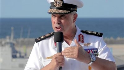 رسائل نارية من قائد القوات البحرية: قادرون على مواجهة كافة التحديات فى المنطقة