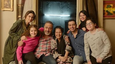 بالصور.. خالد سرحان فى كواليس حدوتة ”لحظة ضعف” قبل عرضها السبت المقبل