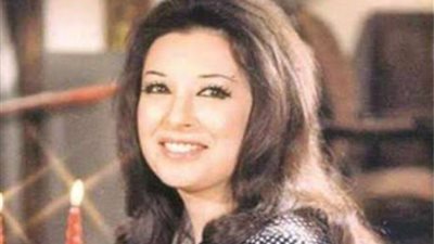 كانت تغير من السندريلا..وقصة  ارتدائها الحجاب.. بالصور.. سر ظهور نجاة  الصغيرة في شوارع الزمالك