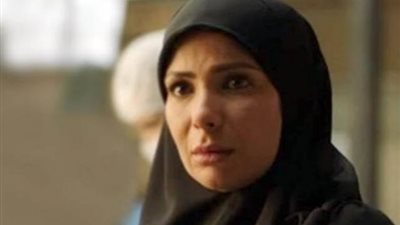 منى زكى ترتدى الحجاب من أجل ”القاهرة مكة”.. اعرف الحكاية