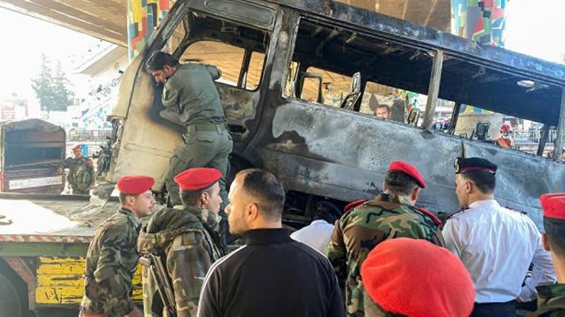 تفجير حافلة عسكرية