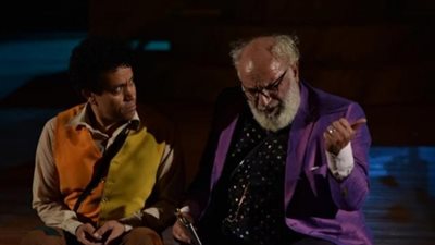 سامح حسين يفتتح مسرحيته الجديدة ”حلم جميل” عن رائعة ”تشارلى شابلن”