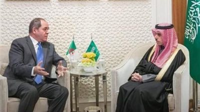 تصريحات هامة للسعودية والجزائر بشأن ليبيا