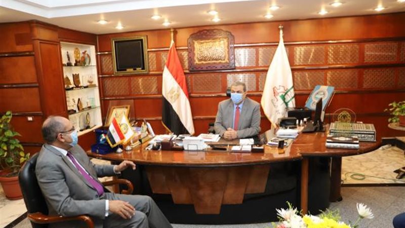 لقاء وزير القوي العاملة