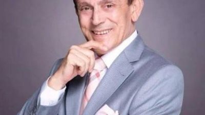 محمد صبحي ناعيًا ”طبيب الغلابة”: ”نموذجًا لإنسانية انعدمت من عالمنا”