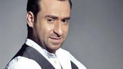 نضال الشافعى ينافس بحدوتة”90 يوم” فى حكايات ”ورا كل باب”