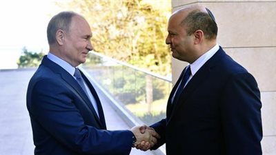 تفاصيل أول لقاء بين رئيس وزراء إسرائيل وبوتين