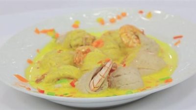 وصفة سحرية لتحضير سمك صول ملفوف مع صوص الزعفران.. تعرفي عليها