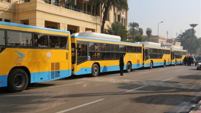 محافظ القاهرة: الدفع بـ٢٥ أتوبيس نقل عام للعمل بين محطتي الدمرداش والشهداء