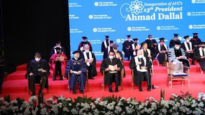 بالصور .. وزير التعليم العالي يشهد حفل تنصيب الرئيس الجديد للجامعة الأمريكية بالقاهرة