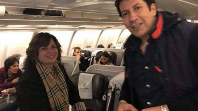 إلهام شاهين تهنئ هانى رمزى بعيد ميلاده على طريقتها الخاصة