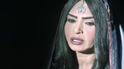 سلوى عثمان تكشف عن أحدث أعمالها ”كاسيا”