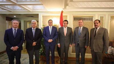 تعرف على تفاصيل لقاء وزير التعليم العالي وسفير التشيك بالقاهرة
